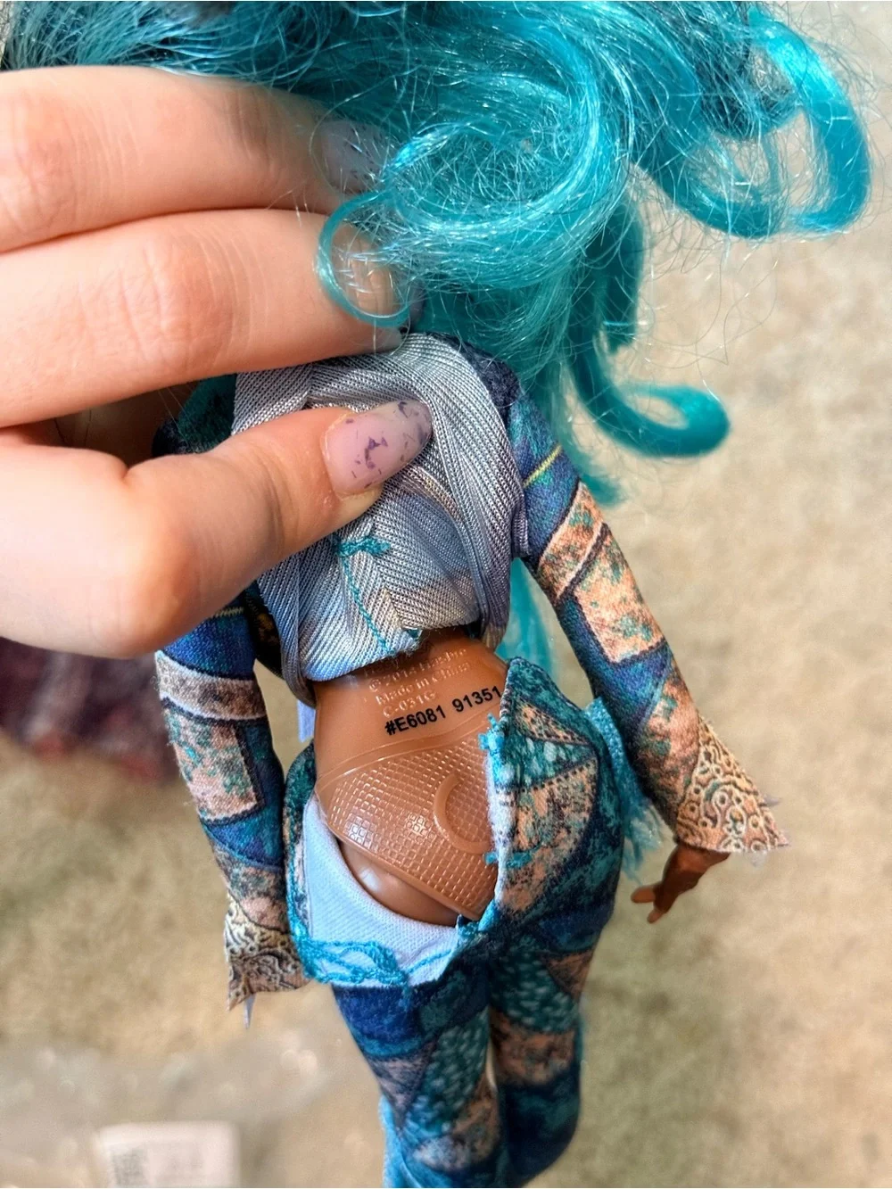 Disney Descendants Singing Dolls Mal & Uma Lot 2 Hasbro Tested